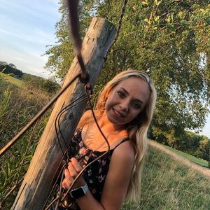 Meet your Posher, Gracey